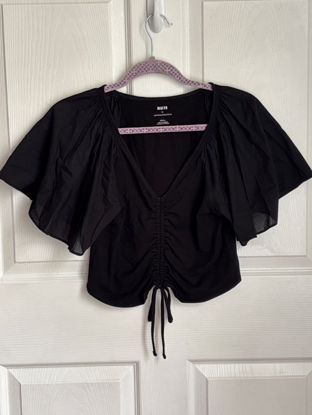 Anthropologie Maeve Black Cropped Ruched V‑Neck Flutter Sleeve Top Size Small
